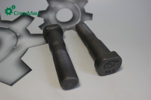 Болт ступицы МАЗ колеса заднего (М22*1.5х105) СпецМаш 54321310405001 SPETSMASH