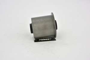 Сайлентблок задней нижней продольной тяги CRAB-031 CRAB-031 FEBEST