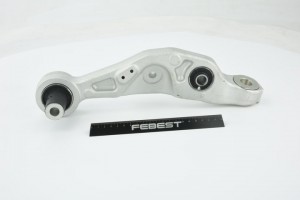 Рычаг нижн правый LEXUS LS460/460L 2006.08-2012.09 0124-USF40F5 0124-USF40F5 FEBEST