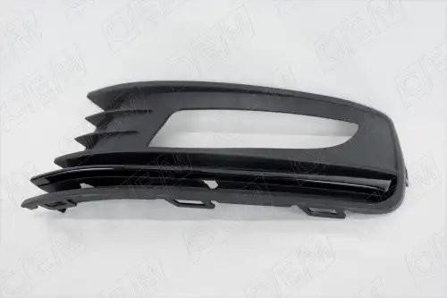 ОКАНТОВКА ПРОТИВОТУМАННОЙ ФАРЫ ЛЕВАЯ VOLKSWAGEN OEM1437L OEMPARTS