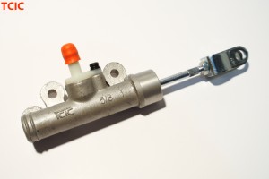 Цилиндр сцепления главный HYUNDAI Porter 2 TCIC KAC0270 TCIC