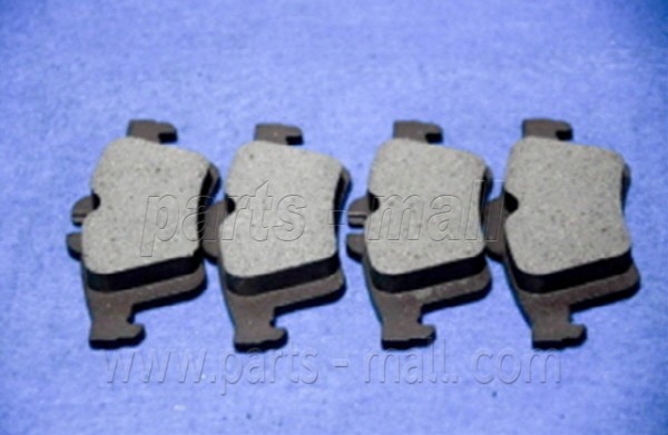 Колодки тормозные задние FORD FOCUS II/III/MAZDA 3/OPEL VECTRA C/ VOLVO S40PKH-0 PKH-008 PMC PARTS MALL