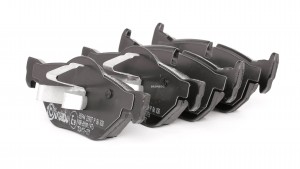 P06038 1145 00 !колодки дисковые з.\ BMW E87 2.0i/2.0D 04> P06038 BREMBO