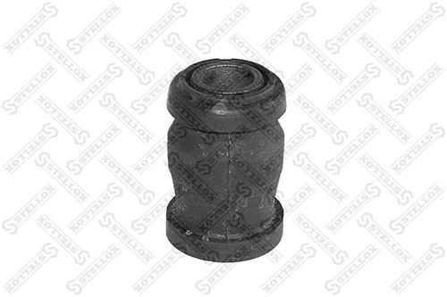 сайлентблок нижнего переднего рычага!\Toyota Camry/Vista SV30/CV30/VZV30 90-94 7701078SX STELLOX
