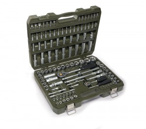 Набор инструмента 108 пр 1/2" и 1/4"  6-гр /ДЕЛО ТЕХНИКИ/ 620808 DELO TEHNICI
