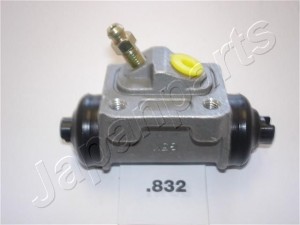 SUZUKI SWIFT 1.3 89-91 D=17.46mm CS-832 JAPAN PARTS GROUP