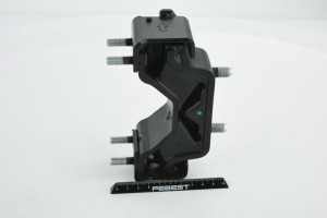 Опора двигателя задняя SUZUKI LIANA RH413/RH416/RH418 2001-2008 SZM-020 SZM-020 FEBEST