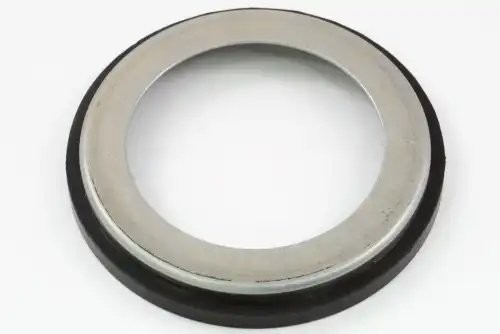 Крышка подшипника кулака поворотного КАМАЗ-6522 (41-104-5099) (MADARA) 3400025099 MADARA