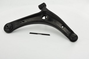 Рычаг правый MITSUBISHI OUTLANDER CW# 2006-2012 0424-CWRH 0424-CWRH FEBEST