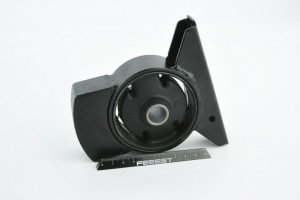 Опора двигателя MITSUBISHI Carisma (95-03) передняя FEBEST MM-DA1FR FEBEST