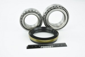 Подшипники полуоси комплект KIT-Y61 KIT-Y61 FEBEST