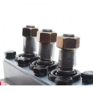 Гидрораспределитель Р80 3-х выводной ДТ-75,МТЗ MEGAPOWER 46013021 MEGA POWER