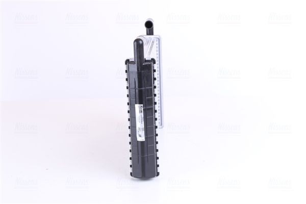 радиатор отопителя! пластик/алюминий 335x226x32\ RVI Magnum 90--> 73371 NISSENS