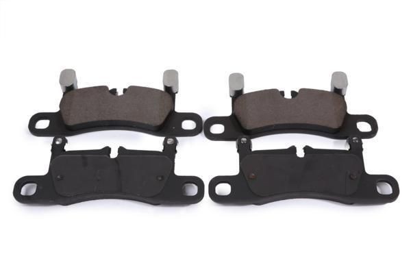 колодки диск.пер.! с антискрип.пл.\Porshce Targa VI/Cayenne II,VW Touareg II 3.0 000-697B-SX STELLOX