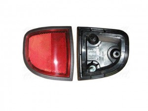 отражатель заднего крыла правый!\ MItsubishi L200 Strada 05-10 8355A015 MITSUBISHI