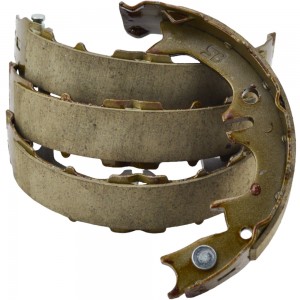 Колодки стояночного тормоза TOYOTA AVENSIS 97-03/CAMRY 91-/LEXUS RX300 00-03 BS2 BS21633 SB NAGAMOCHI