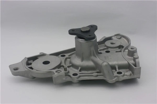 Насос водяной MAZDA 323 ( 94-) системы охлаждения GMB GWMZ55A GMB
