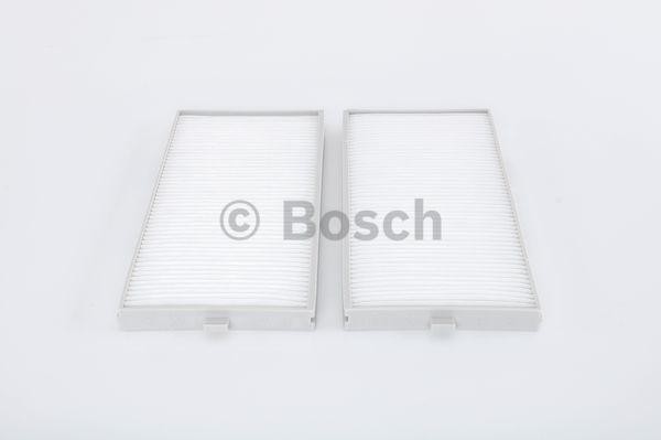 HYUNDAI ACCENT (2000>)/ GETZ (2002>) НЕ УГОЛЬНЫЙ 1 987 432 161 BOSCH