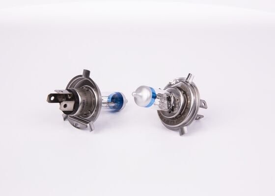 Лампа галогеновая головного света H4 P43t 2700K Giga Light Plus 120 12V 60/55W Б 1 987 301 106 BOSCH
