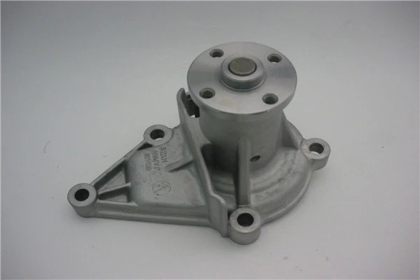 Насос водяной HYUNDAI Accent (99-),Elantra (00-) (DOHC) GMB GWHY23A GMB