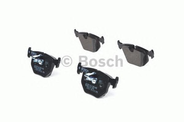 Колодки тормозные BMW 7-серия E38, X5 E53, 330 (замена для 0986424365) задние (4 0 986 494 006 BOSCH
