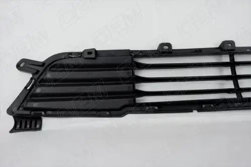 Решетка в бампер нижняя Mitsubishi Outlander 3 2012-2015 OEM3658 OEMPARTS