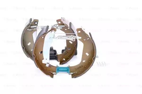 Колодки тормозные PEUGEOT Expert (96-) задние барабанные (4шт.) комплект (цилинд 0 204 114 112 BOSCH