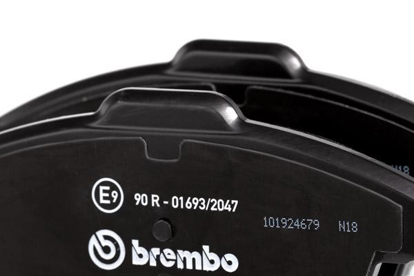 Колодки тормозные P24076 P24076 BREMBO