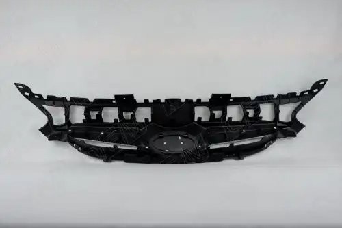 Решетка радиатора Hyundai Solaris 1 2011-2014 OEM3002 OEMPARTS