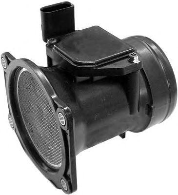 Датчик массового расхода воздуха VW Golf (97-05),Passat (97-05) AUDI A3 (96-03), 8ET009142-261 HELLA